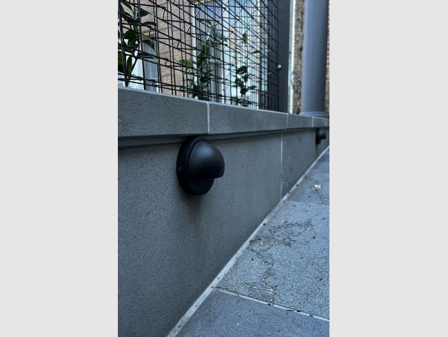 Black finish - in situ